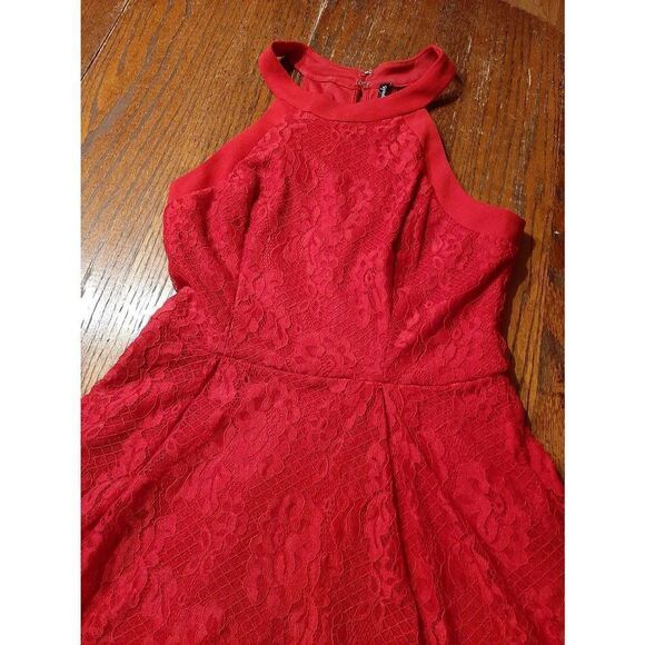 Medium Speechless Red Lace Sleeveless Mini Dress Semi Formal Keyhole Back Prom - Picture 2 of 5